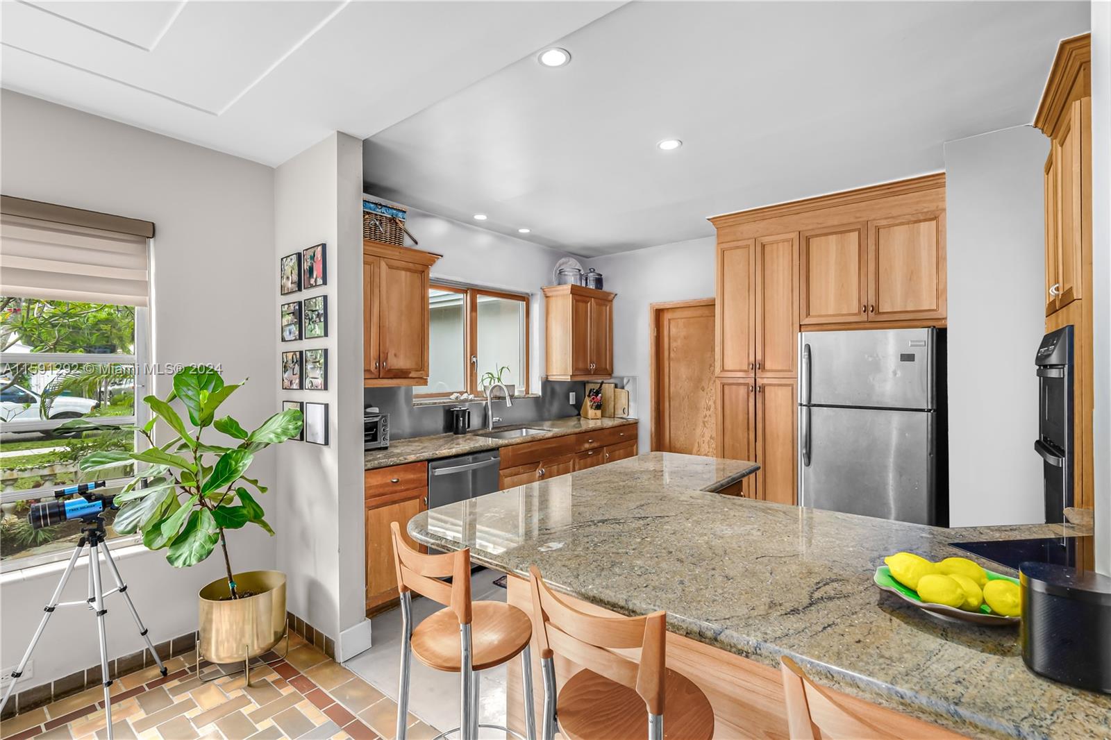 NEW BELLE MEADE - Residential