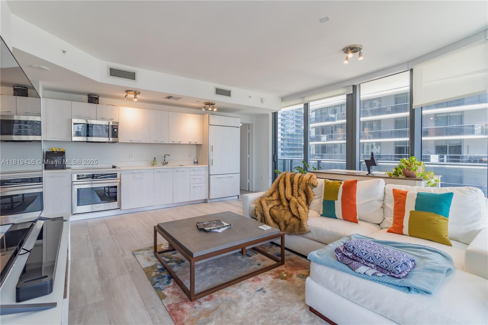 BRICKELL HEIGHTS WEST CON - Residential Lease