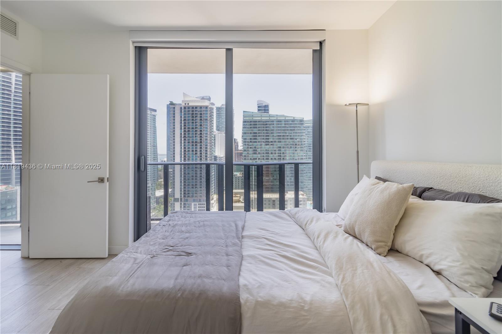 BRICKELL HEIGHTS WEST CON - Residential Lease