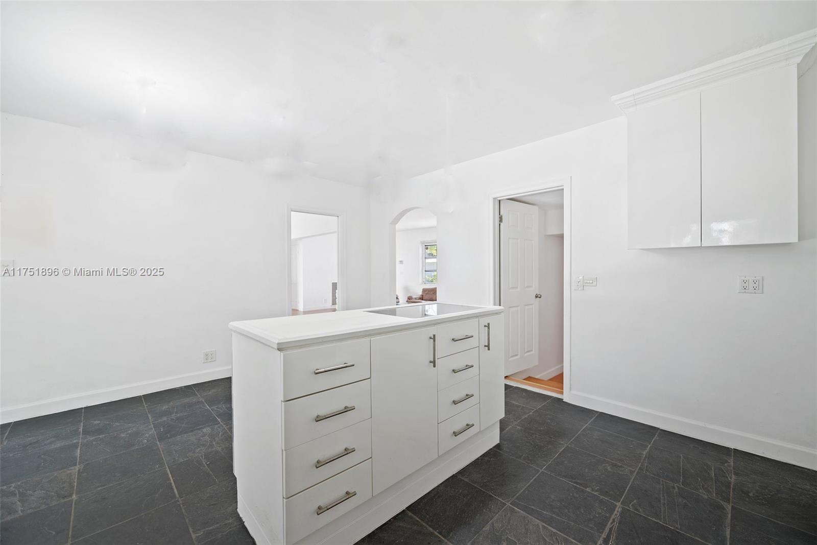 MIAMI SHORES ESTATES - Residential