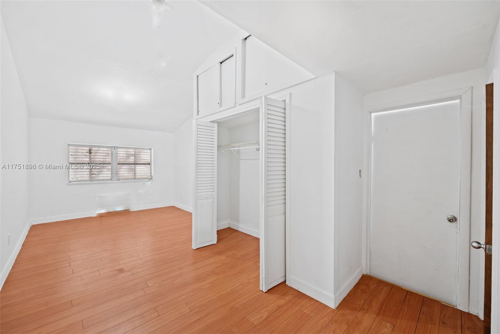 MIAMI SHORES ESTATES - Residential