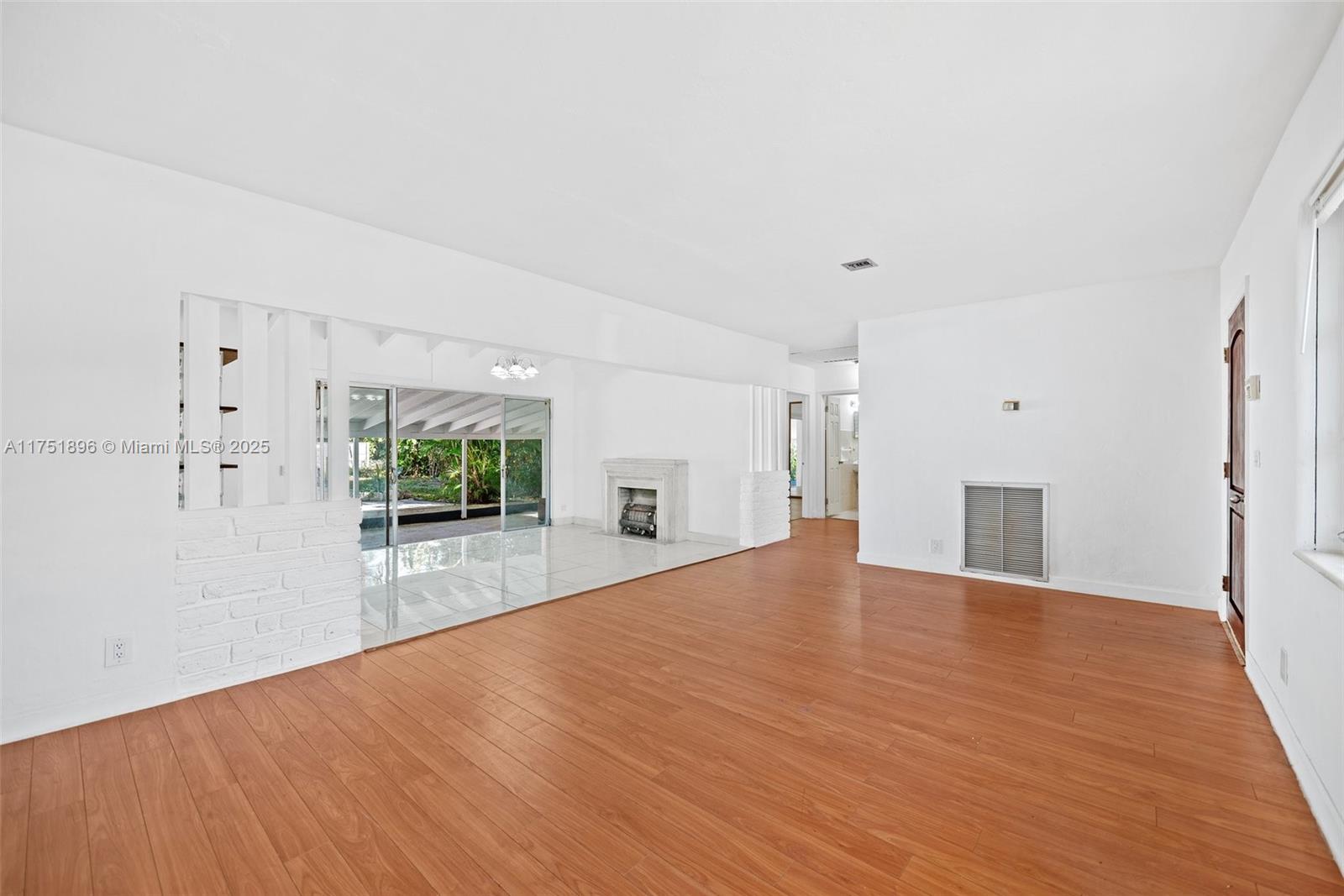 MIAMI SHORES ESTATES - Residential