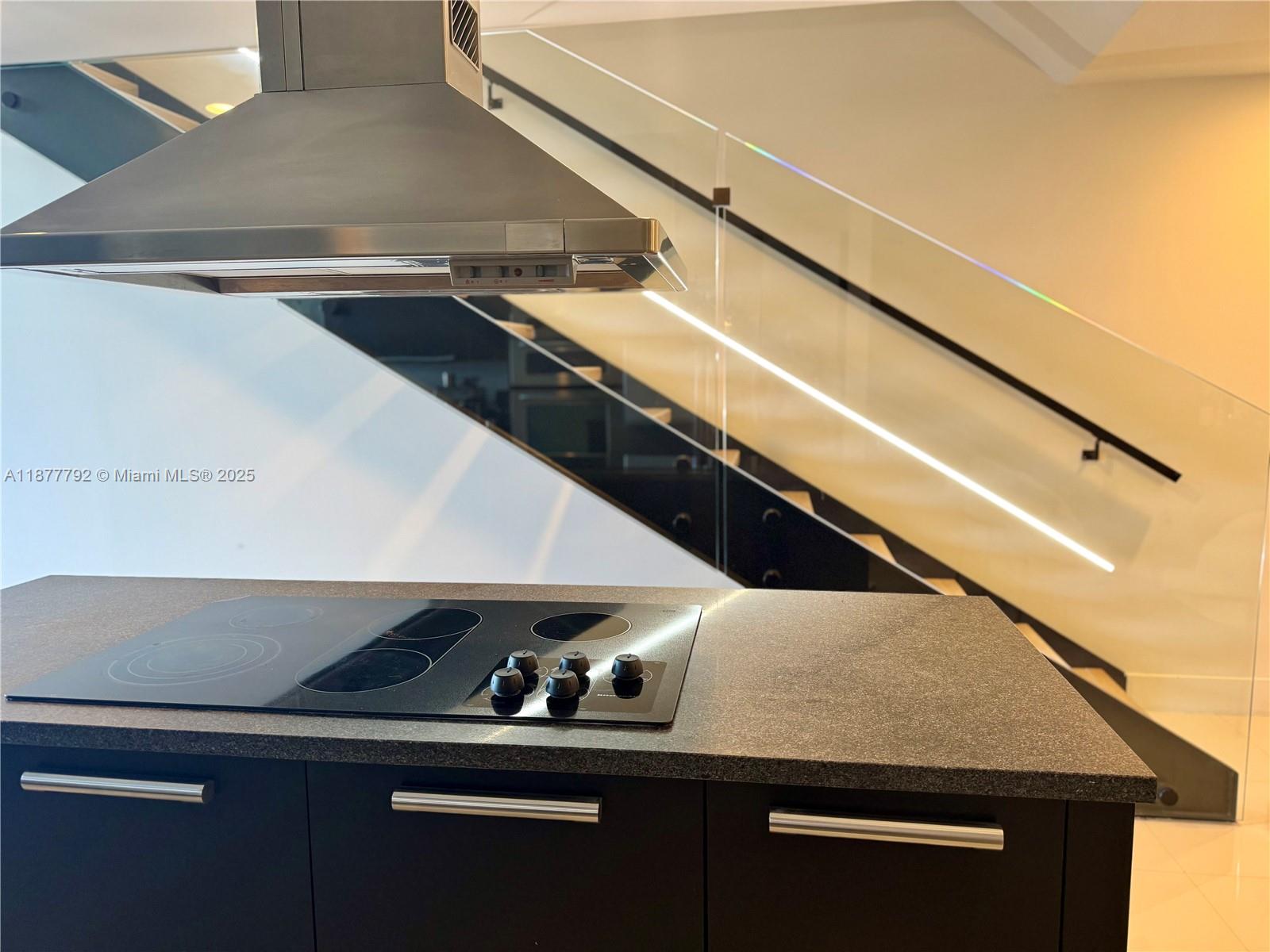 ARTECH RESIDENCES AT AVEN - Residential