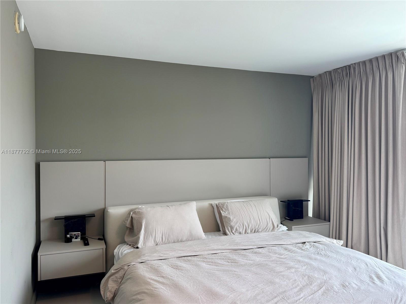 ARTECH RESIDENCES AT AVEN - Residential