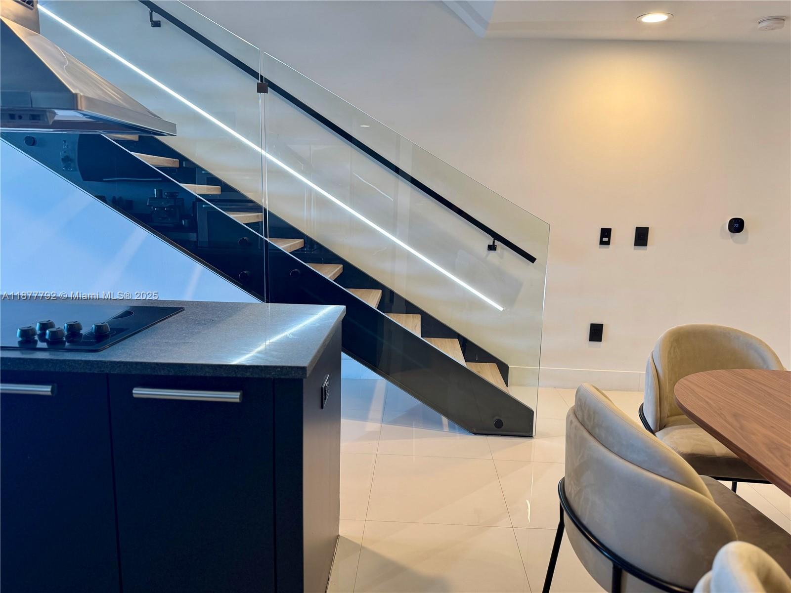 ARTECH RESIDENCES AT AVEN - Residential