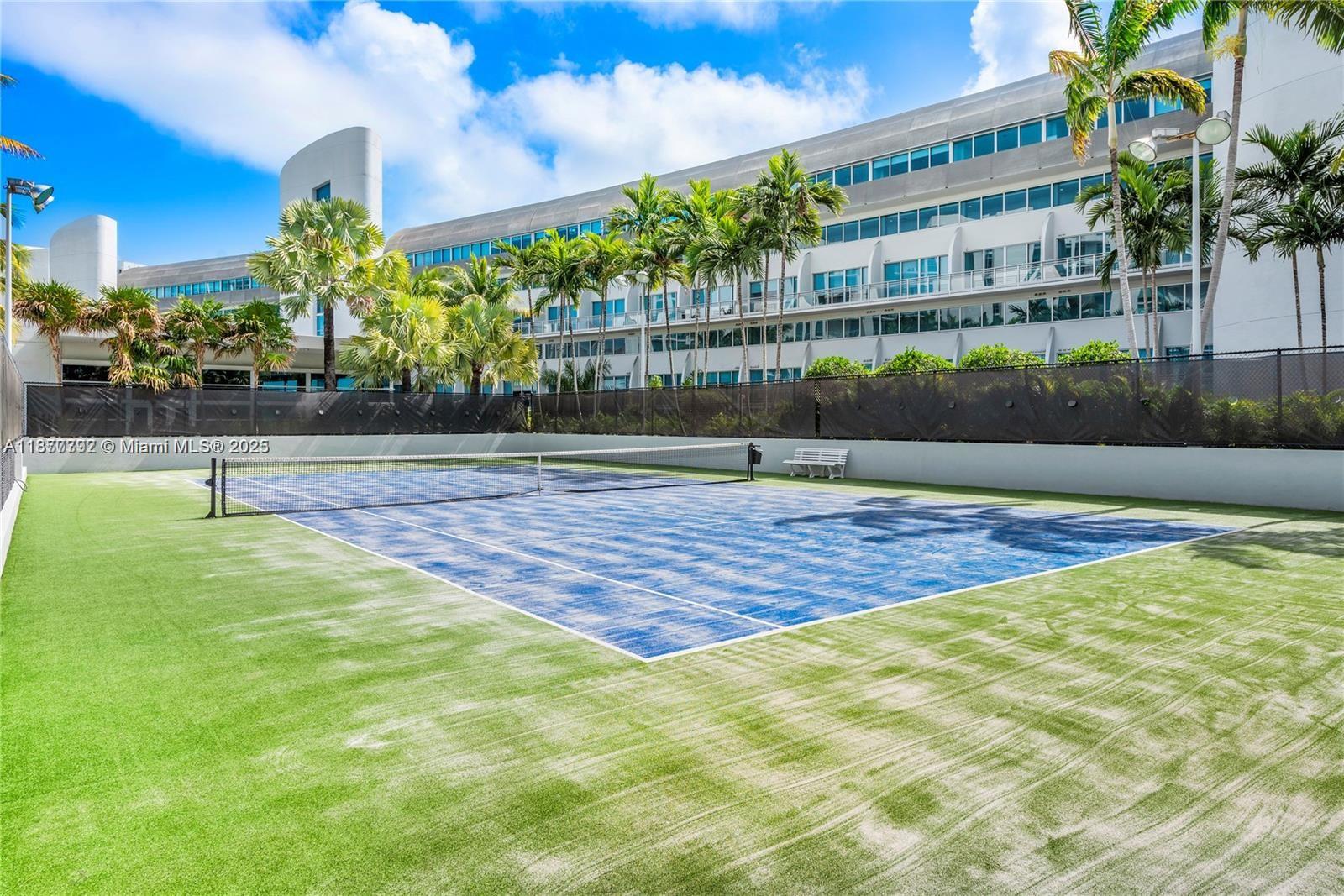 ARTECH RESIDENCES AT AVEN - Residential