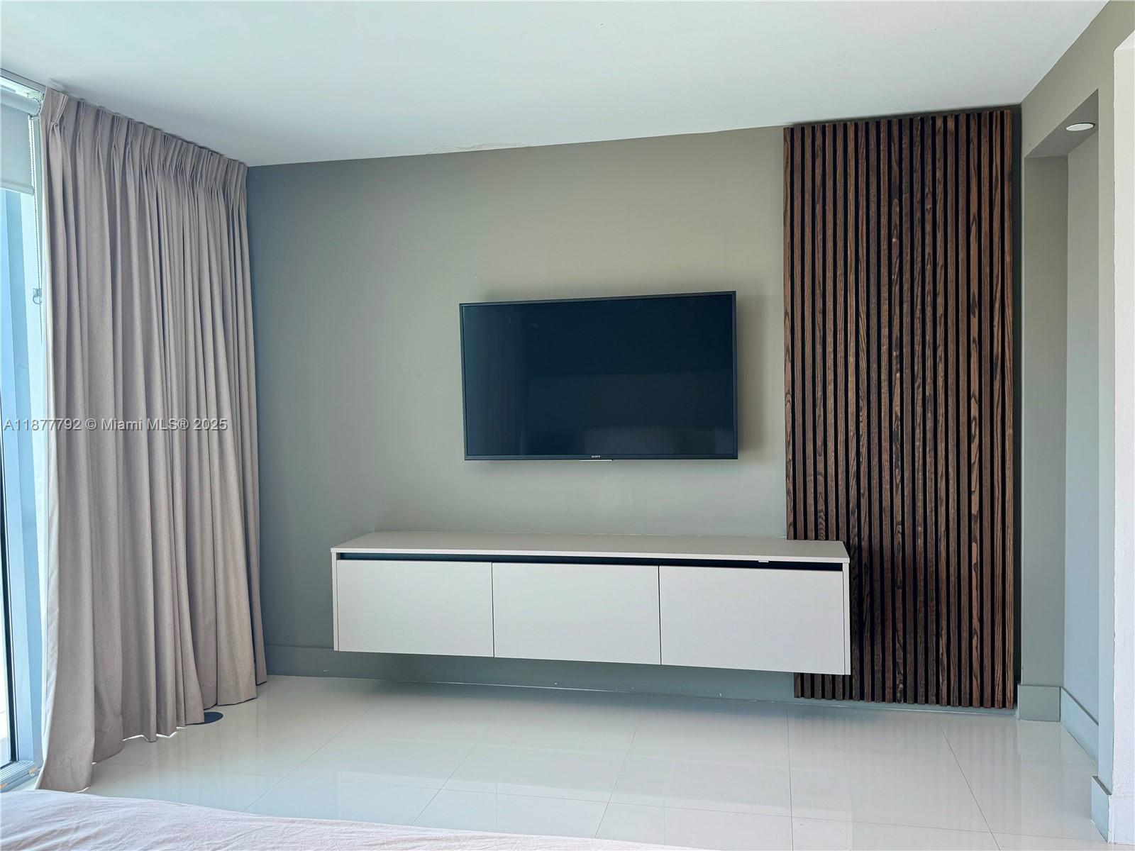 ARTECH RESIDENCES AT AVEN - Residential