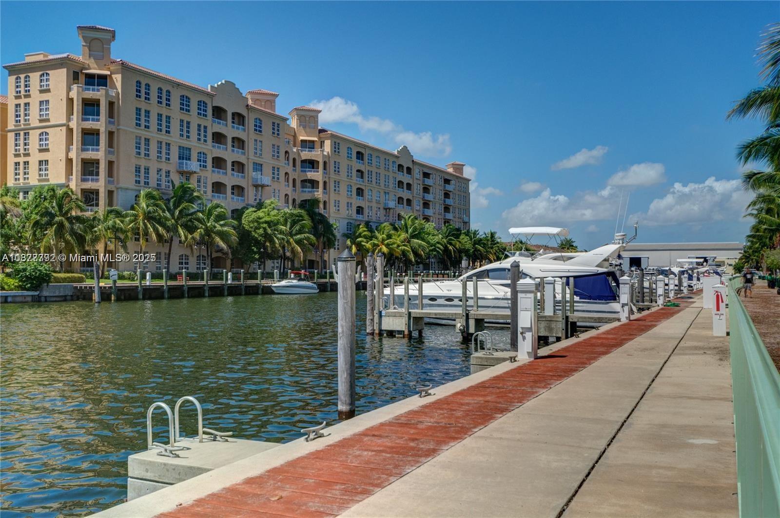 ARTECH RESIDENCES AT AVEN - Residential