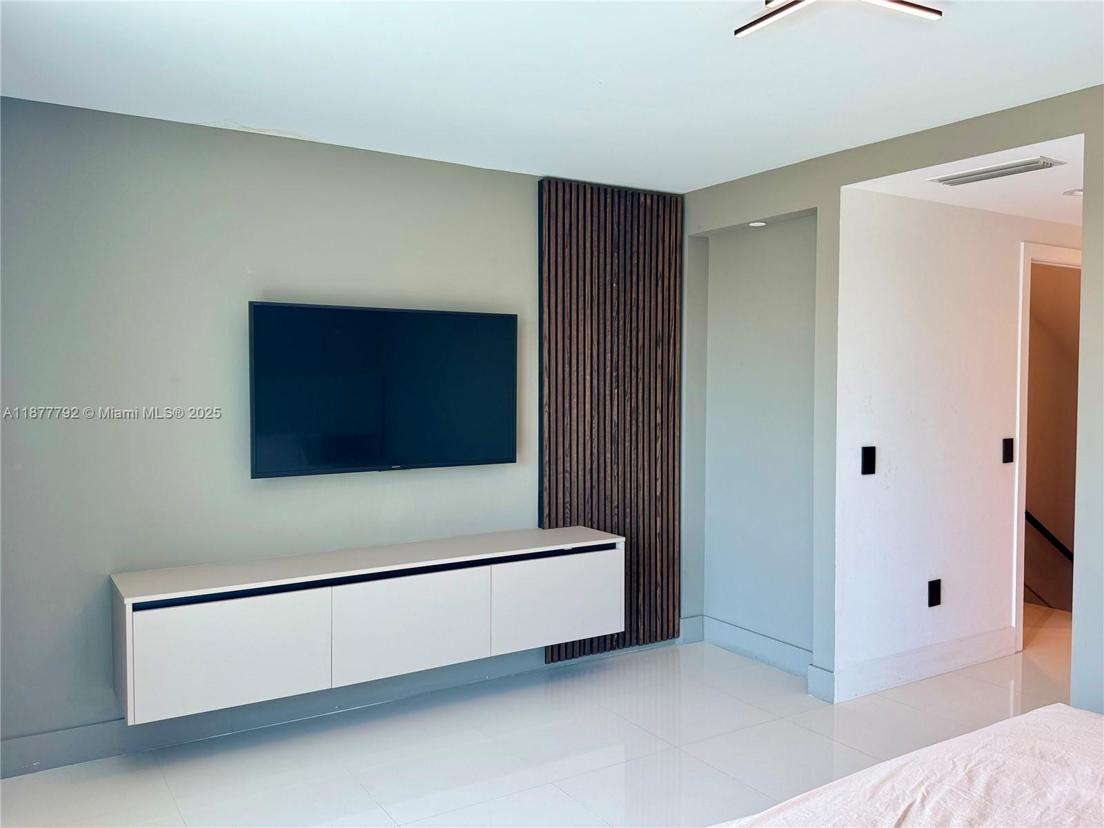 ARTECH RESIDENCES AT AVEN - Residential