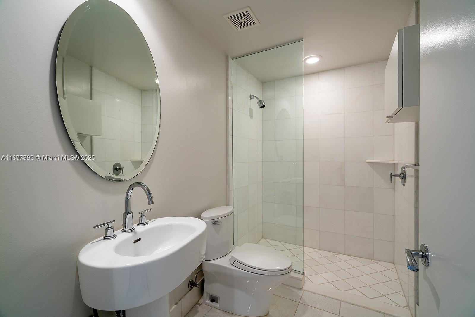 ARTECH RESIDENCES AT AVEN - Residential