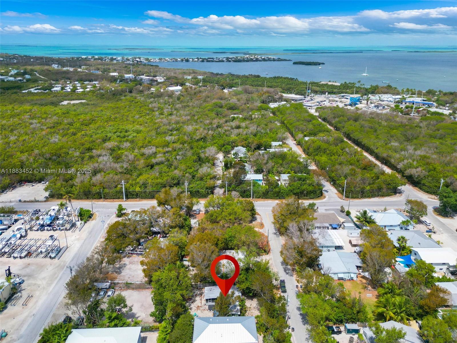 KEY LARGO BEACH - Residential Lease