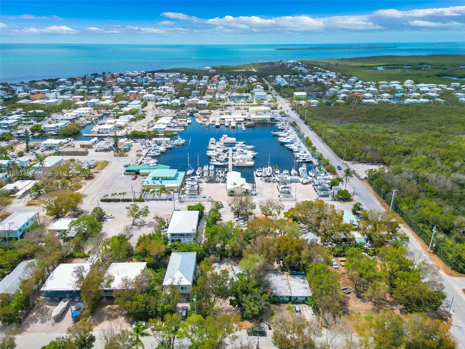 KEY LARGO BEACH - Residential Lease