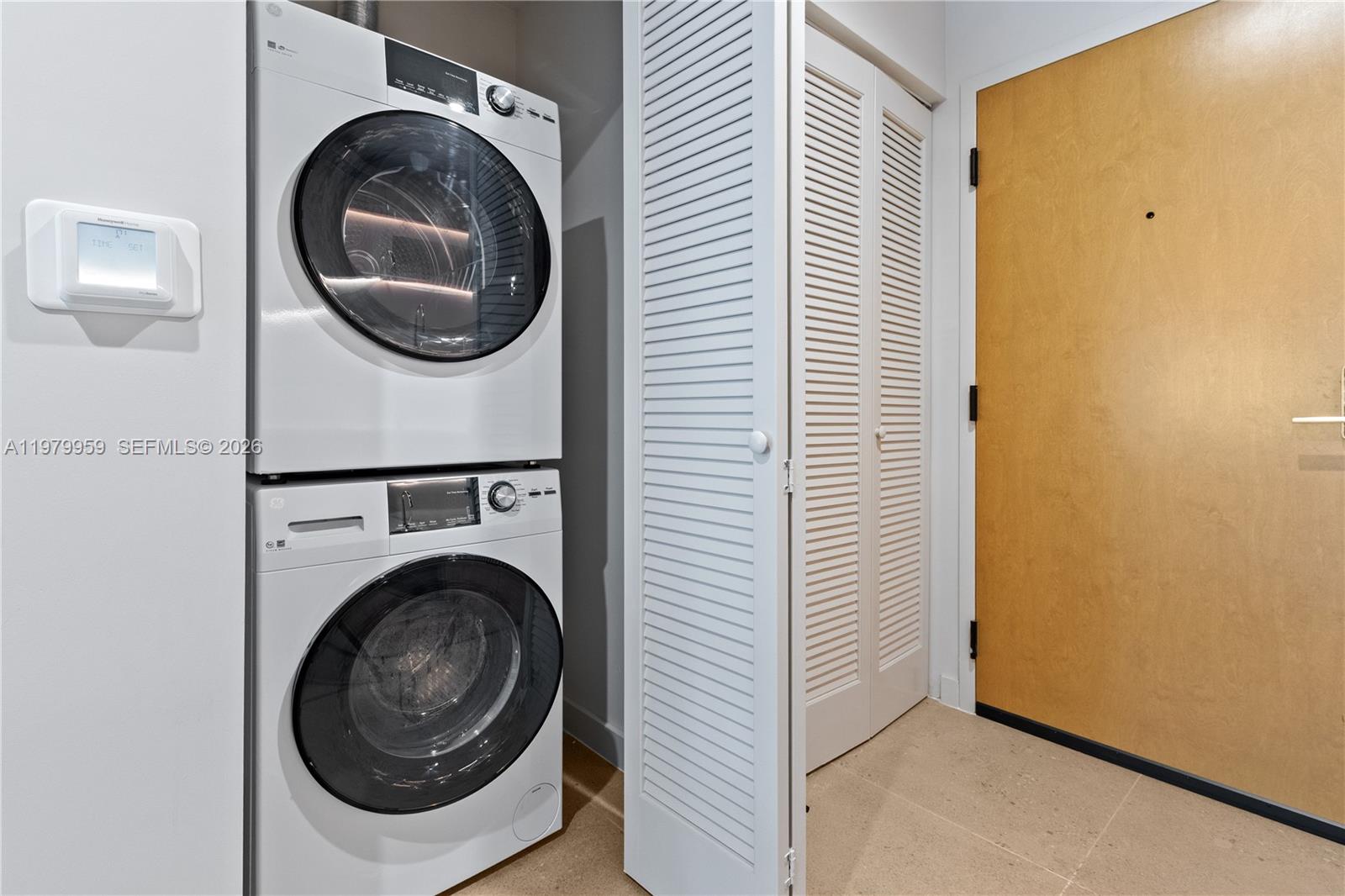 THE CROSBY - Residential