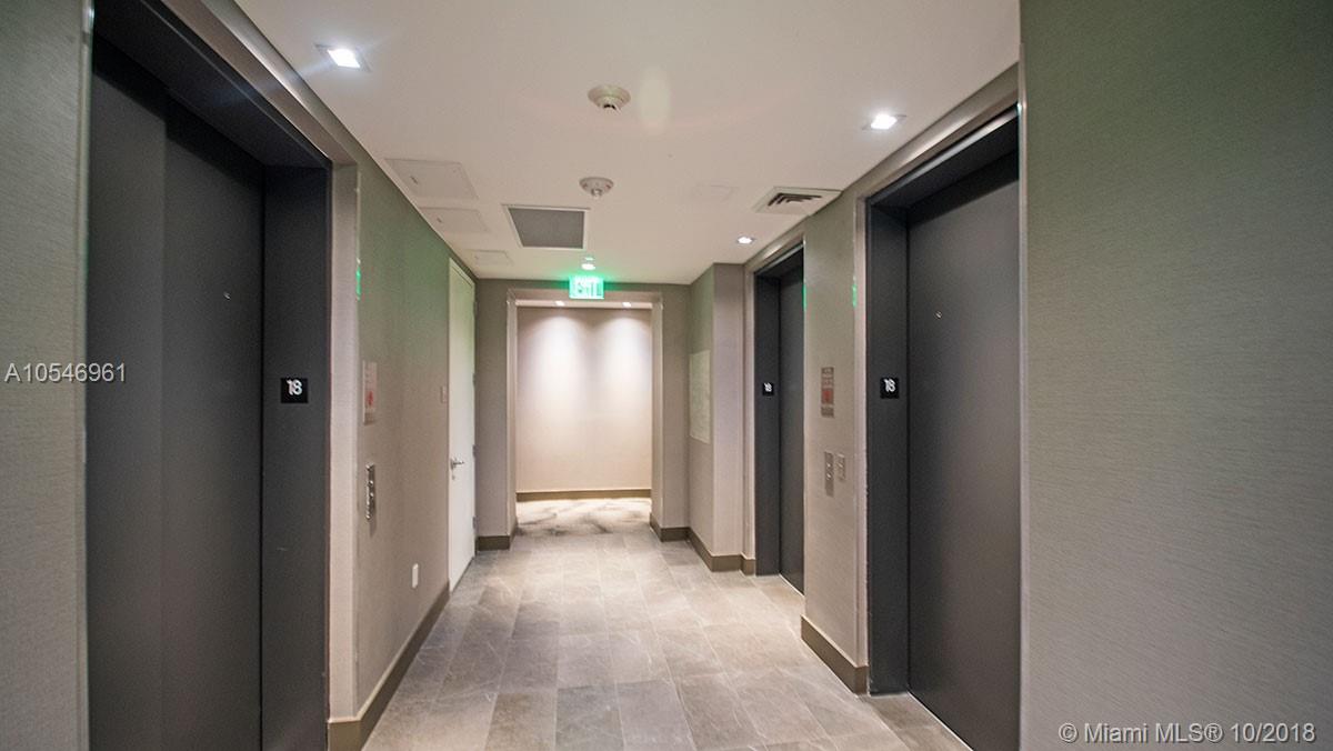 CLUB RESIDENCES AT PARK G - Residential Lease