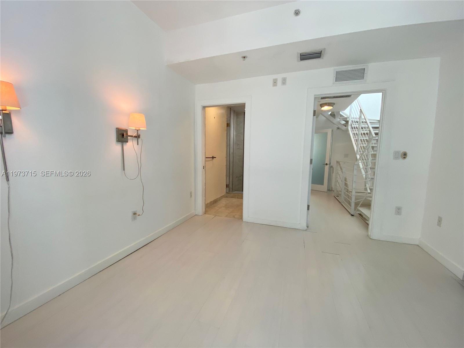 MICHIGAN PLACE CONDO - Residential Lease