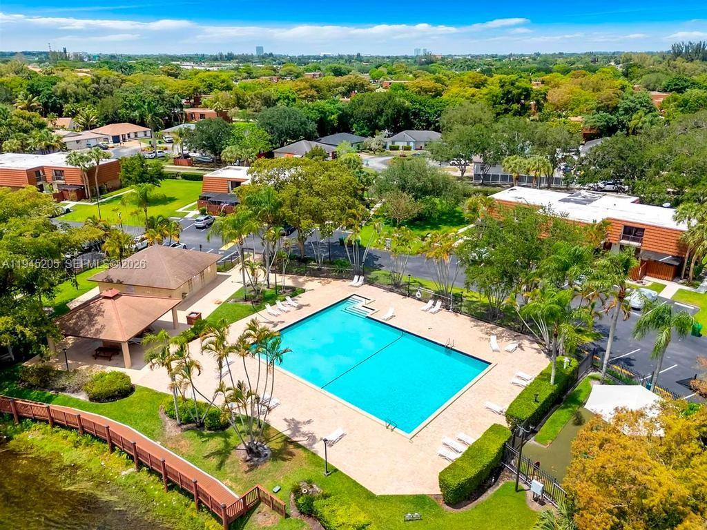 LAKE PINE VILLAGE - Residential