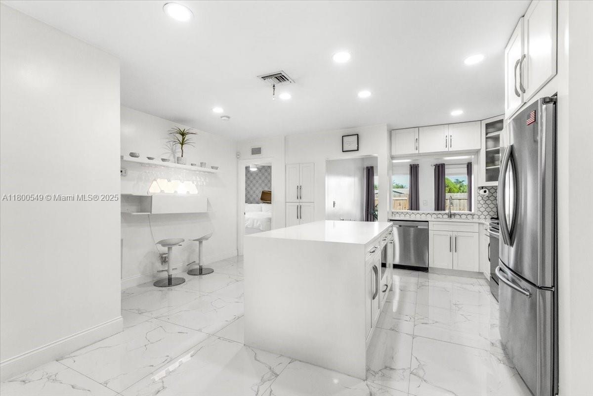 TAMARAC FOREST - Residential