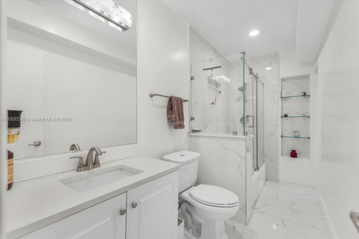 TAMARAC FOREST - Residential