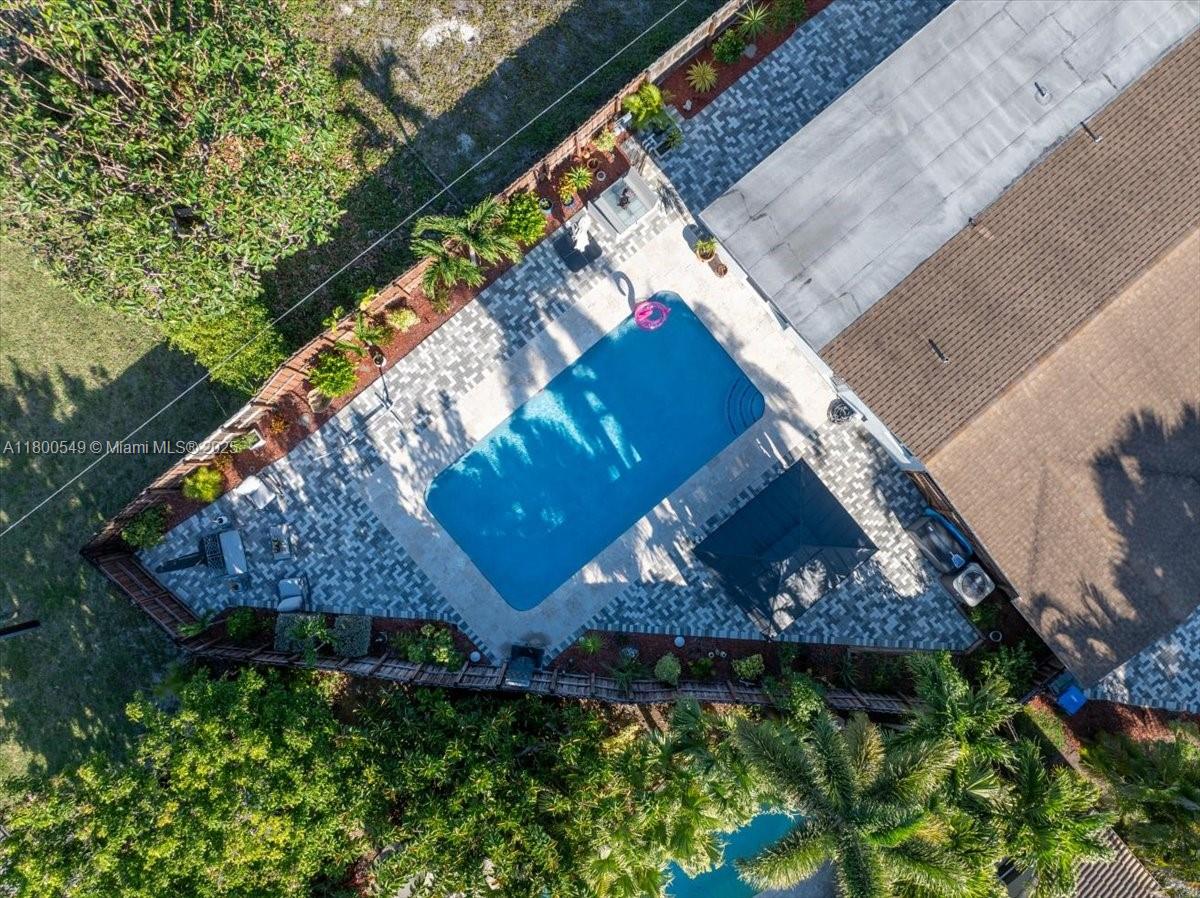 TAMARAC FOREST - Residential