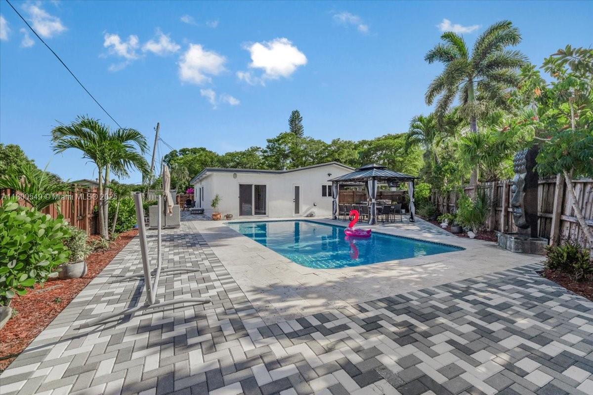 TAMARAC FOREST - Residential
