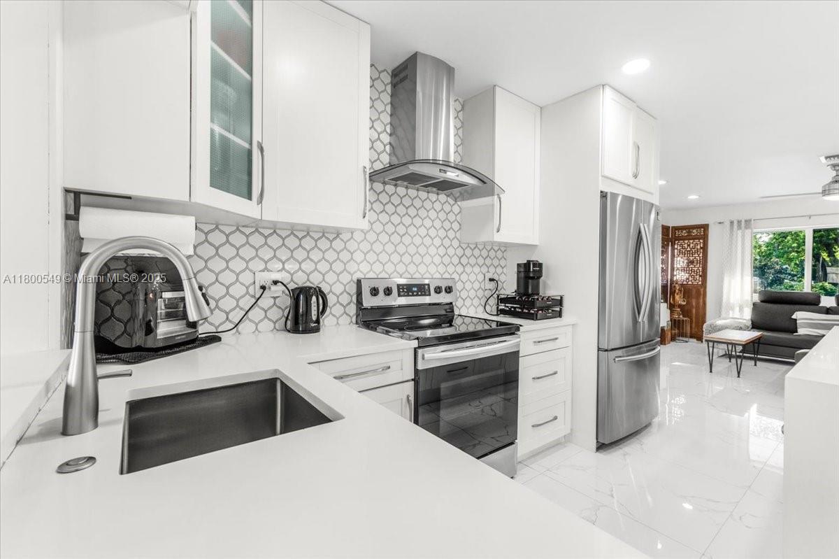 TAMARAC FOREST - Residential