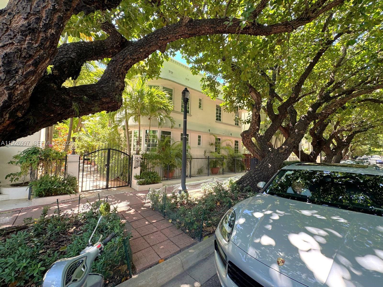 349 Meridian Ave B202