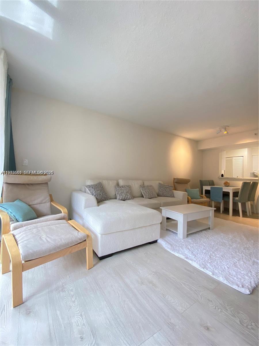 SHERIDAN EAST CONDO BLDG - Residential Lease