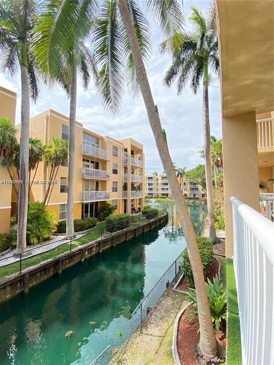 SHERIDAN EAST CONDO BLDG - Residential Lease