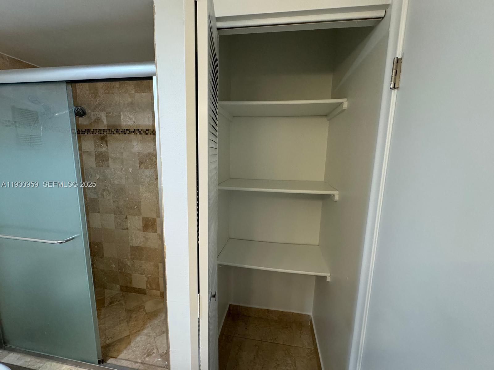 TOWERS OF WESTLAND CONDO - Residential