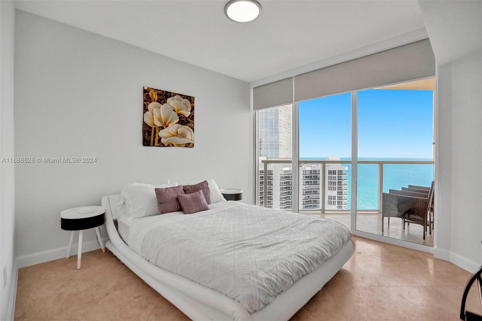 LA PERLA CONDO - Residential Lease