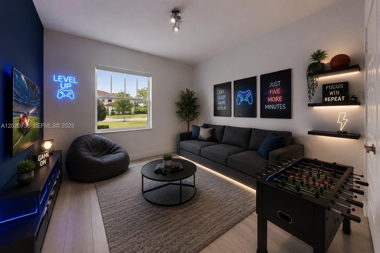 SIERRA ESTATES - Residential