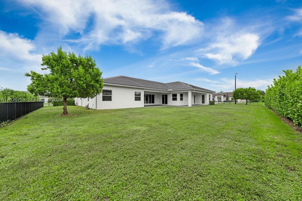 SIERRA ESTATES - Residential