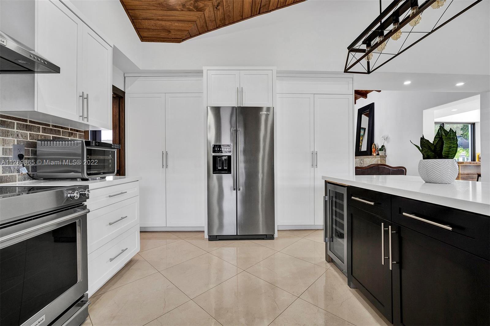 AMD PL BISCAYNE PINES - Residential