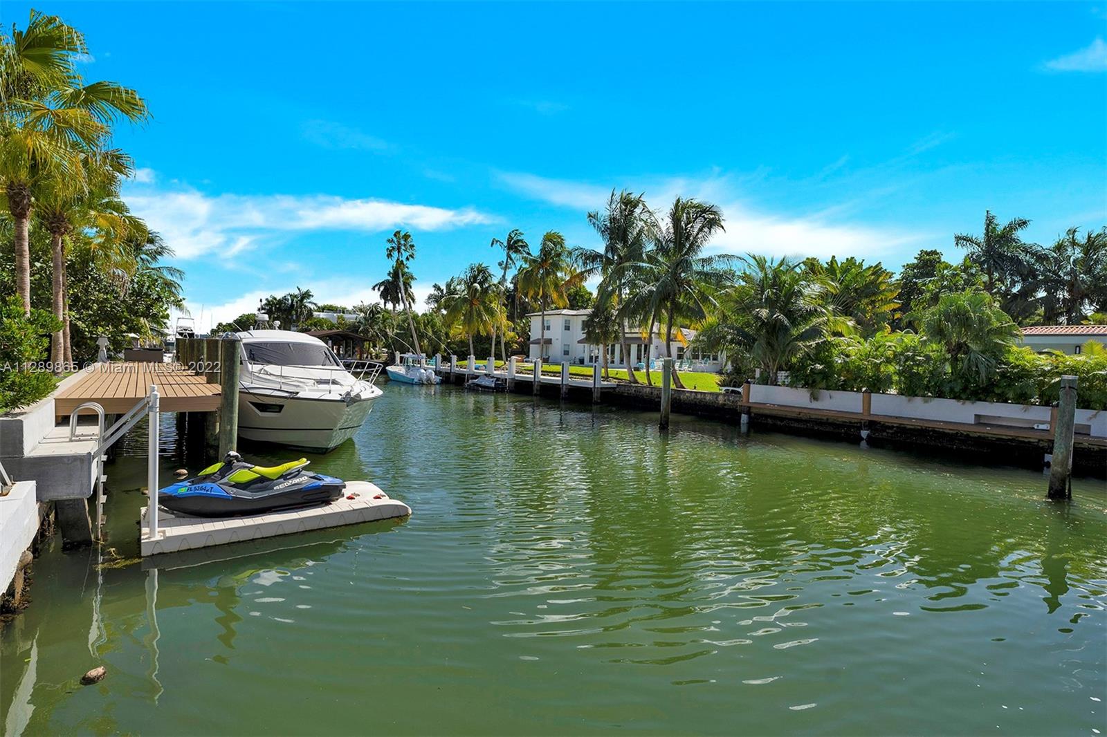 AMD PL BISCAYNE PINES - Residential