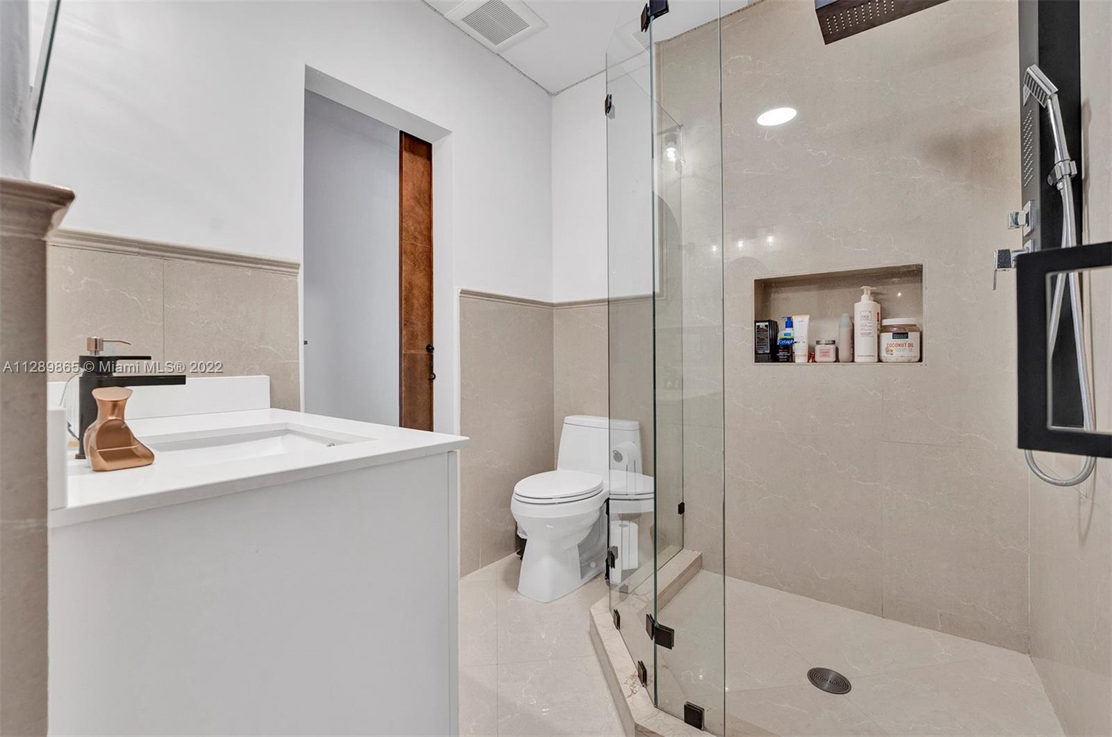 AMD PL BISCAYNE PINES - Residential