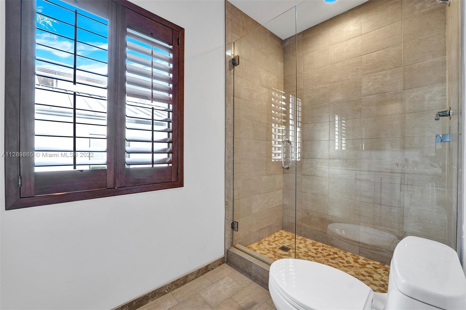 AMD PL BISCAYNE PINES - Residential