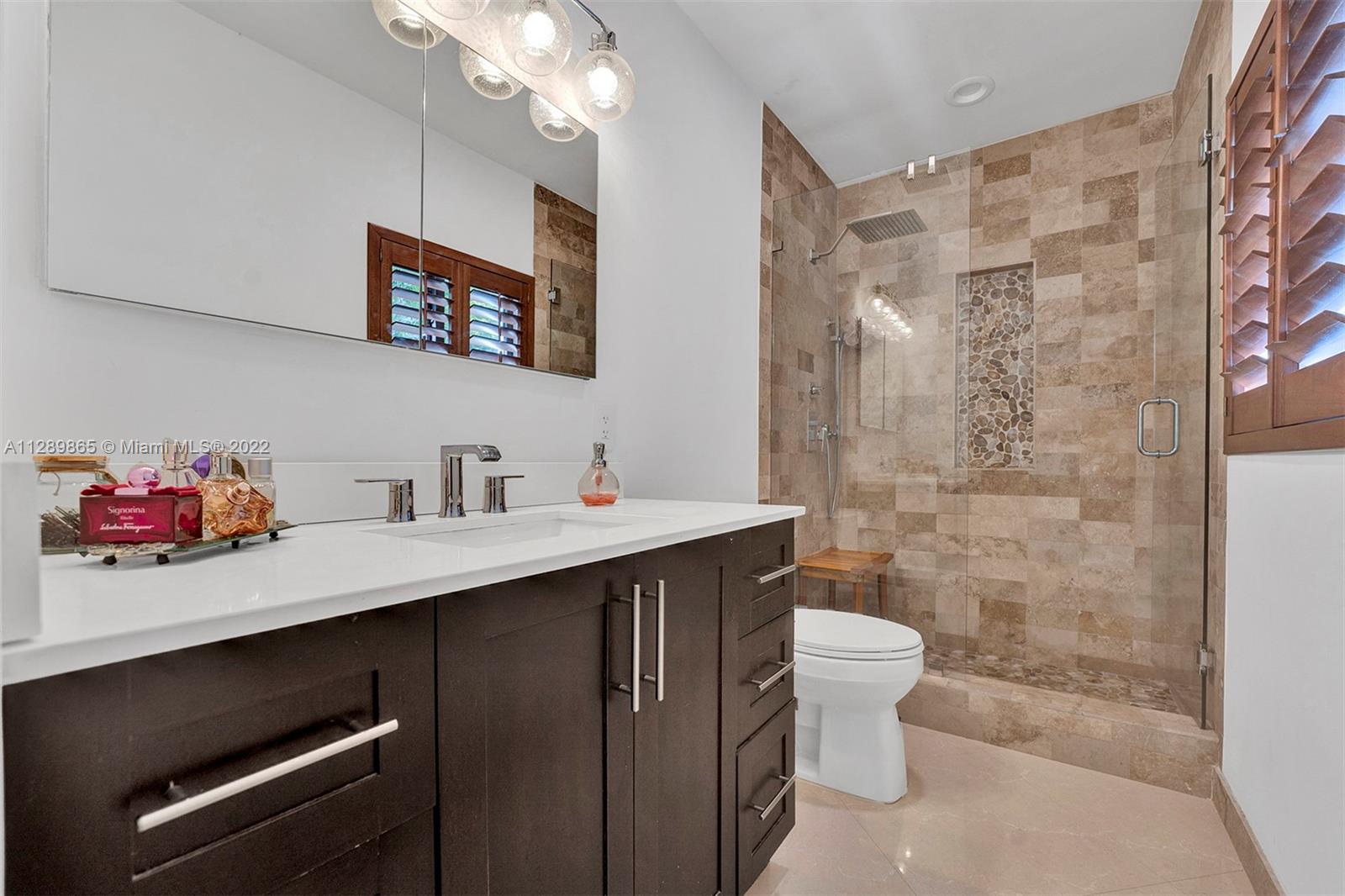 AMD PL BISCAYNE PINES - Residential