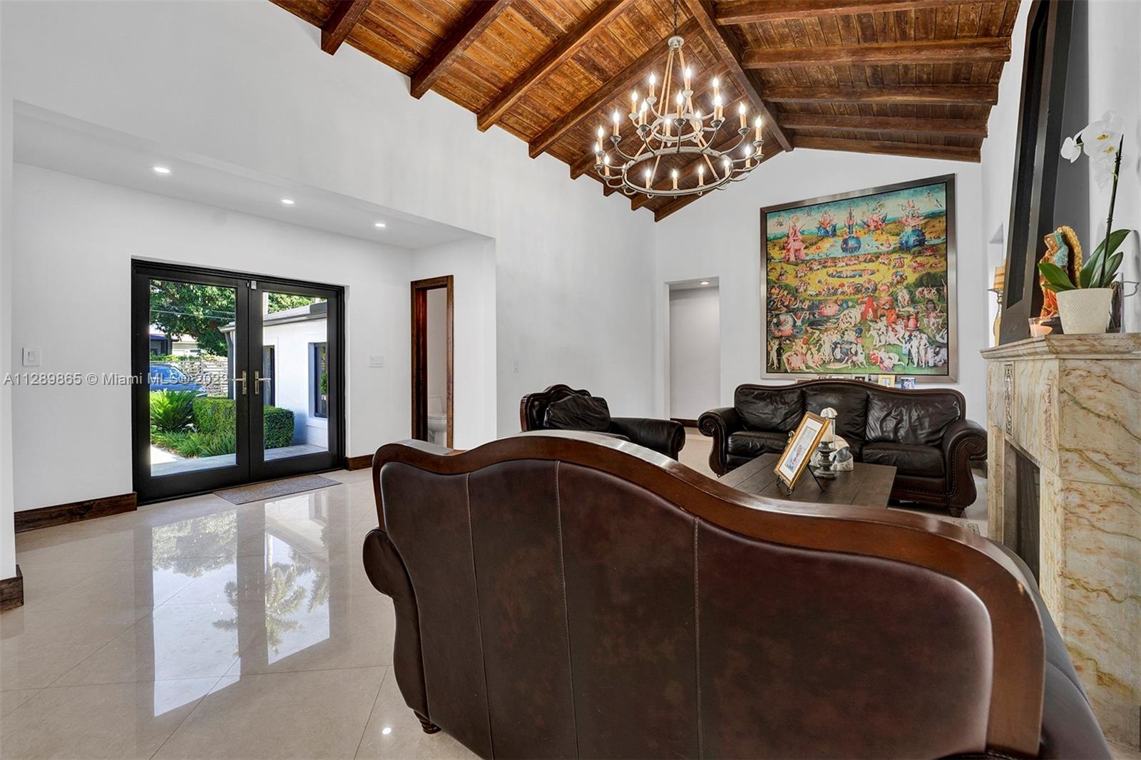 AMD PL BISCAYNE PINES - Residential