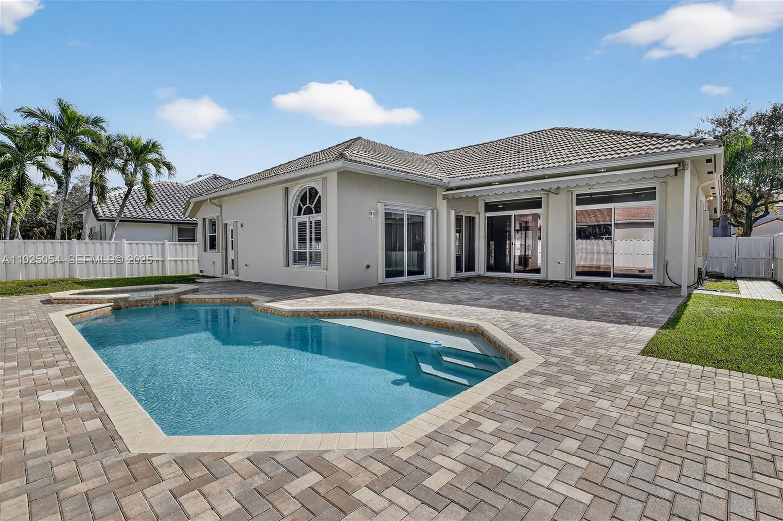 PEMBROKE FALLS-PHASE 4A - Residential