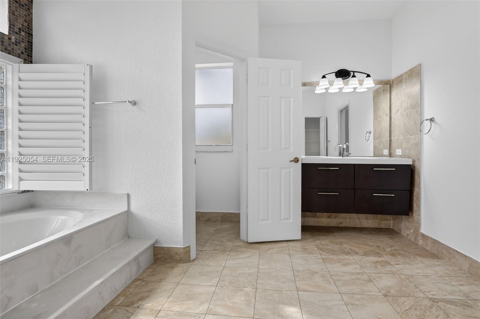 PEMBROKE FALLS-PHASE 4A - Residential