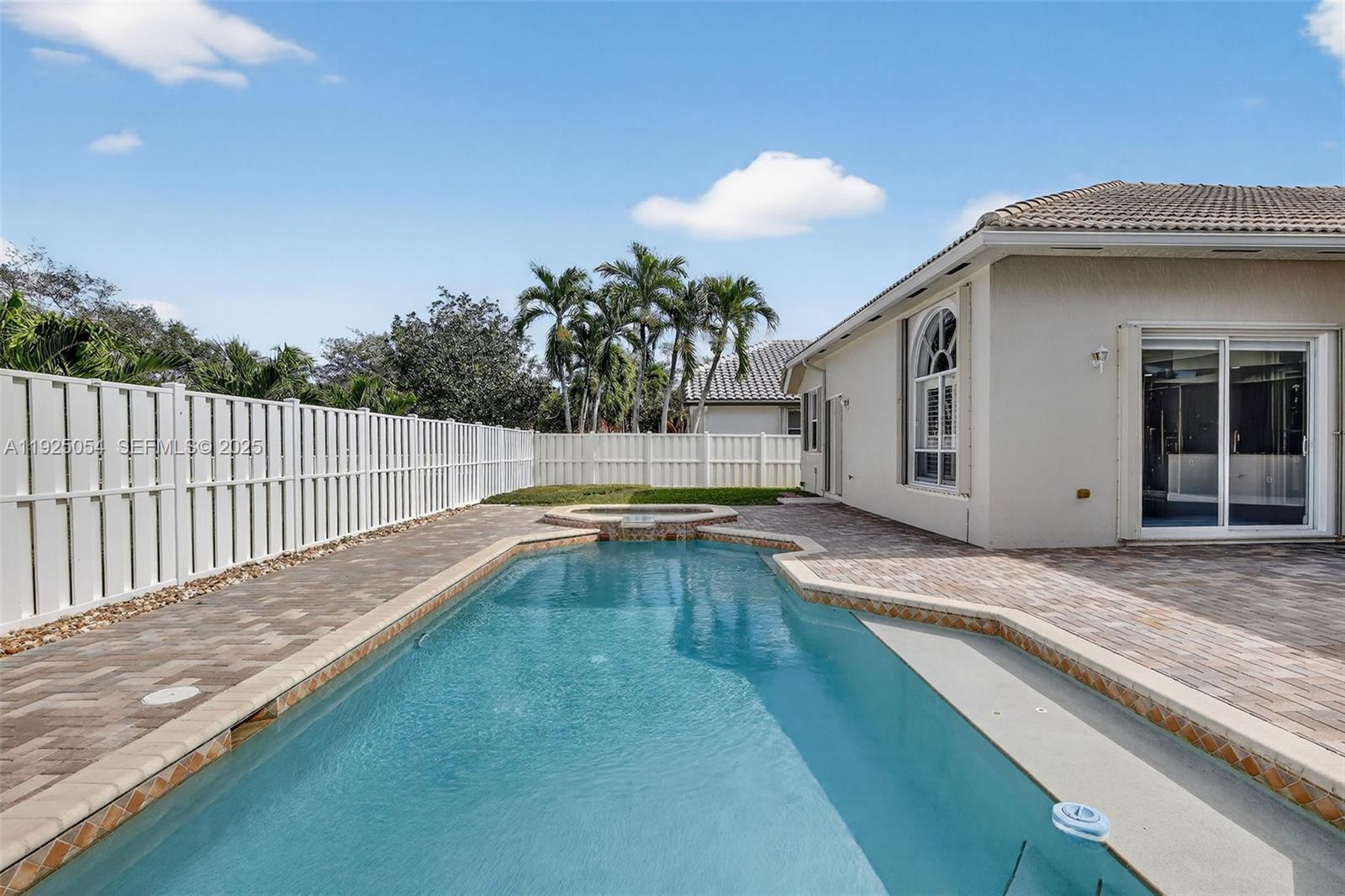 PEMBROKE FALLS-PHASE 4A - Residential