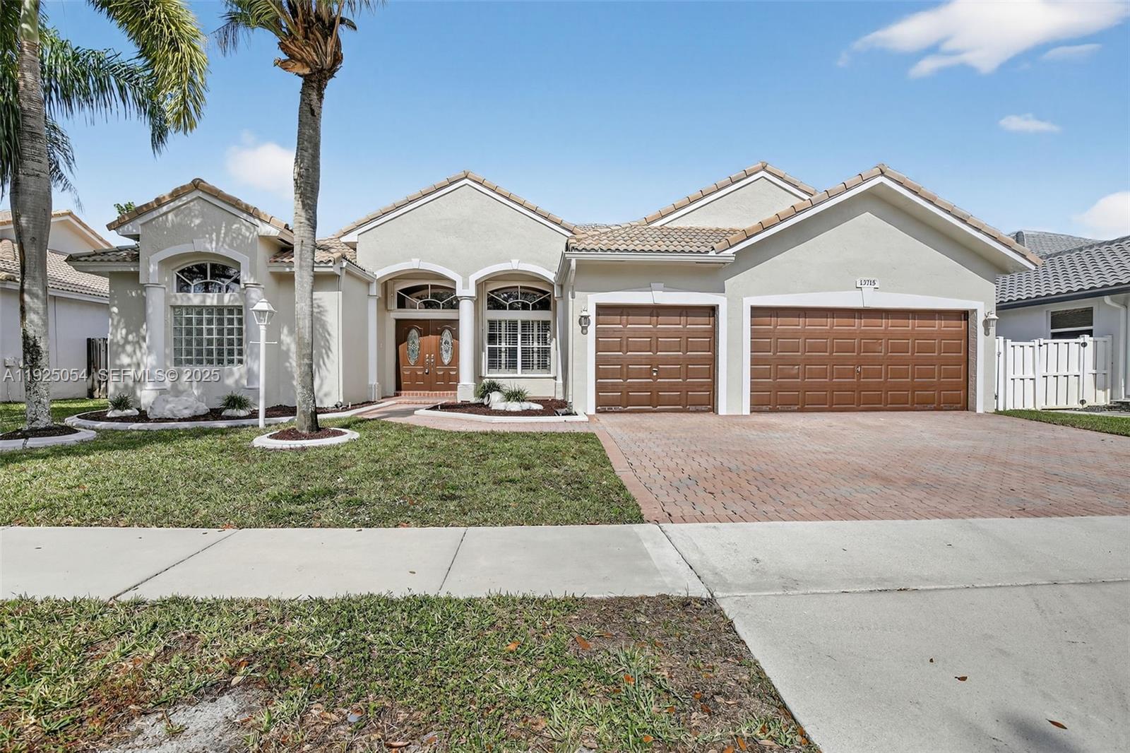 PEMBROKE FALLS-PHASE 4A - Residential