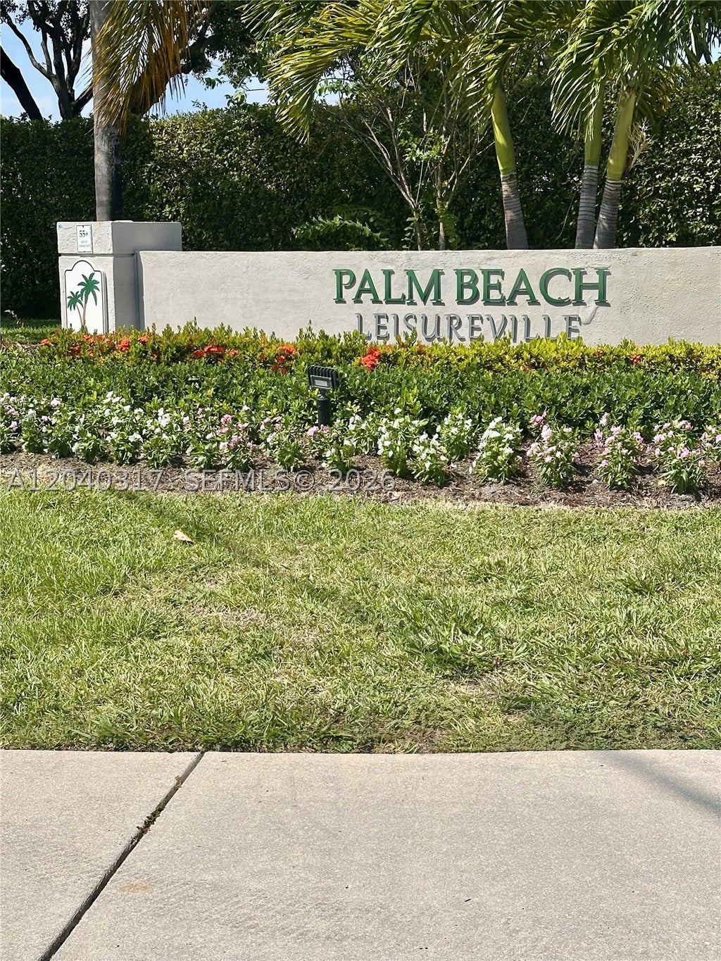 Photo of Boynton Beach, FL 33426 (MLS # A12040317)