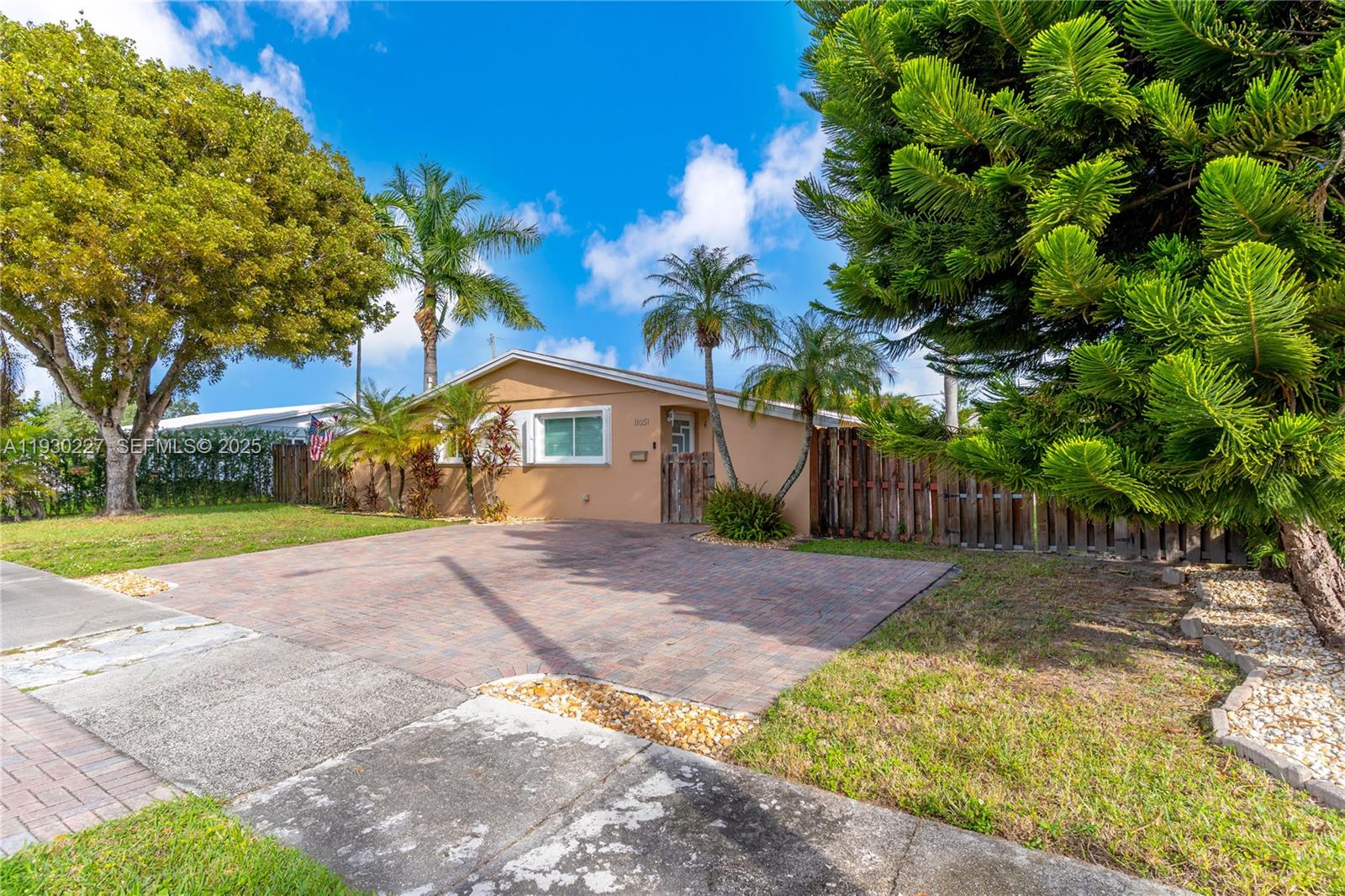 WESTWOOD ESTS SEC 1 2ND A - Residential