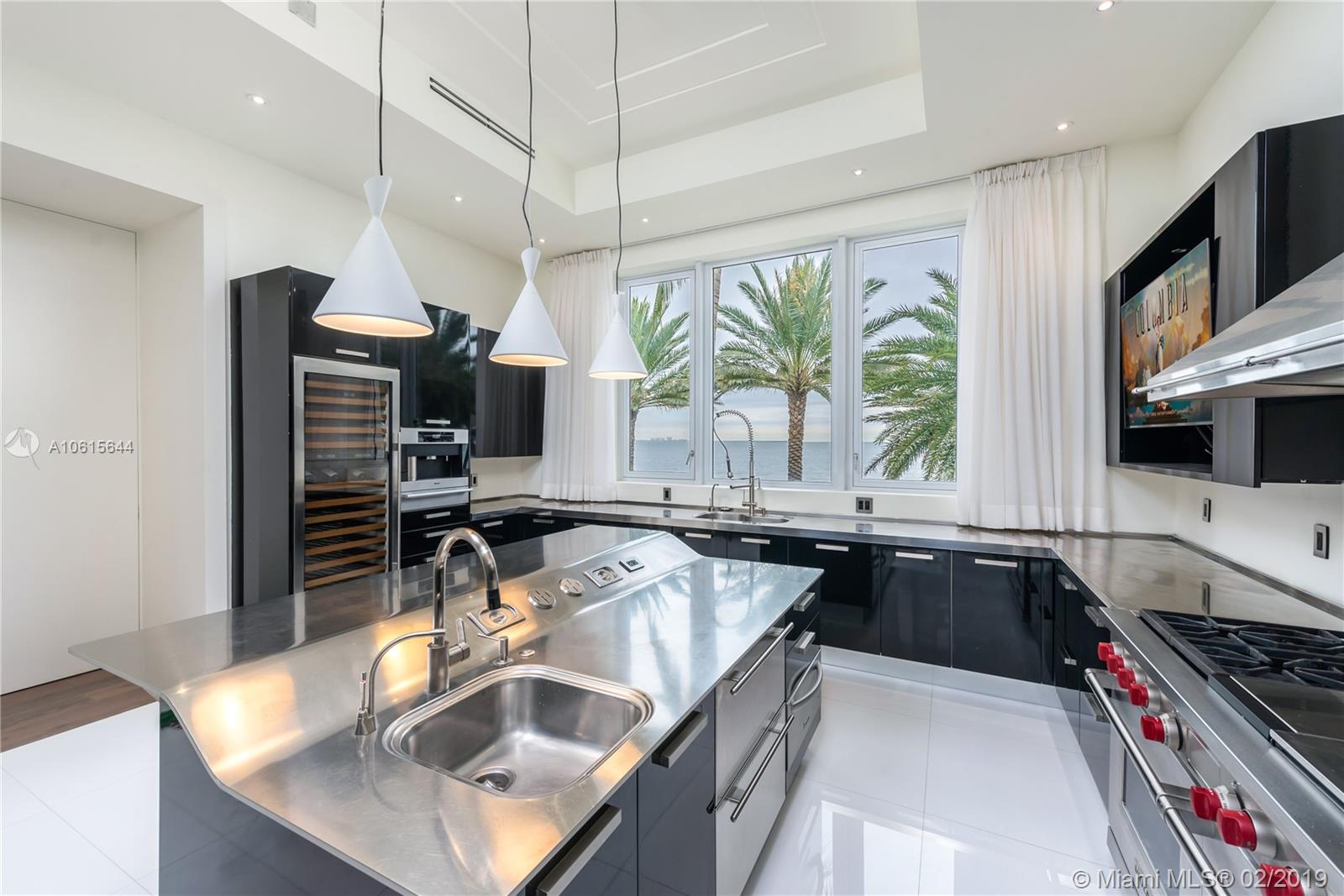 GABLES ESTATES NO 3 - Residential