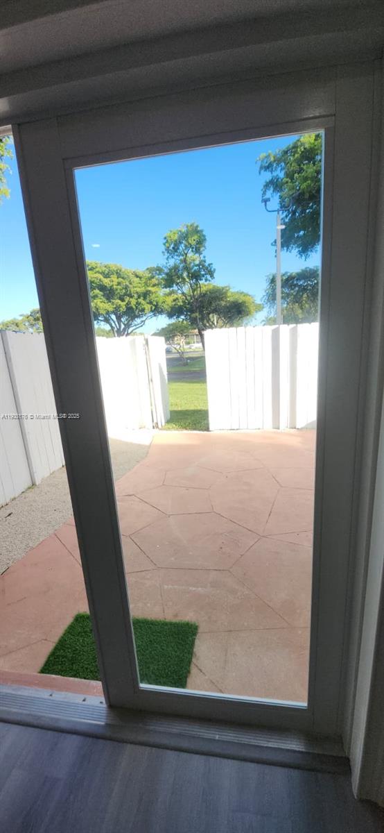 BLACK CREEK VILLAS - Residential