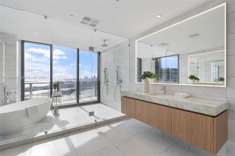 500 Alton 3201 Miami Beach FL 33139