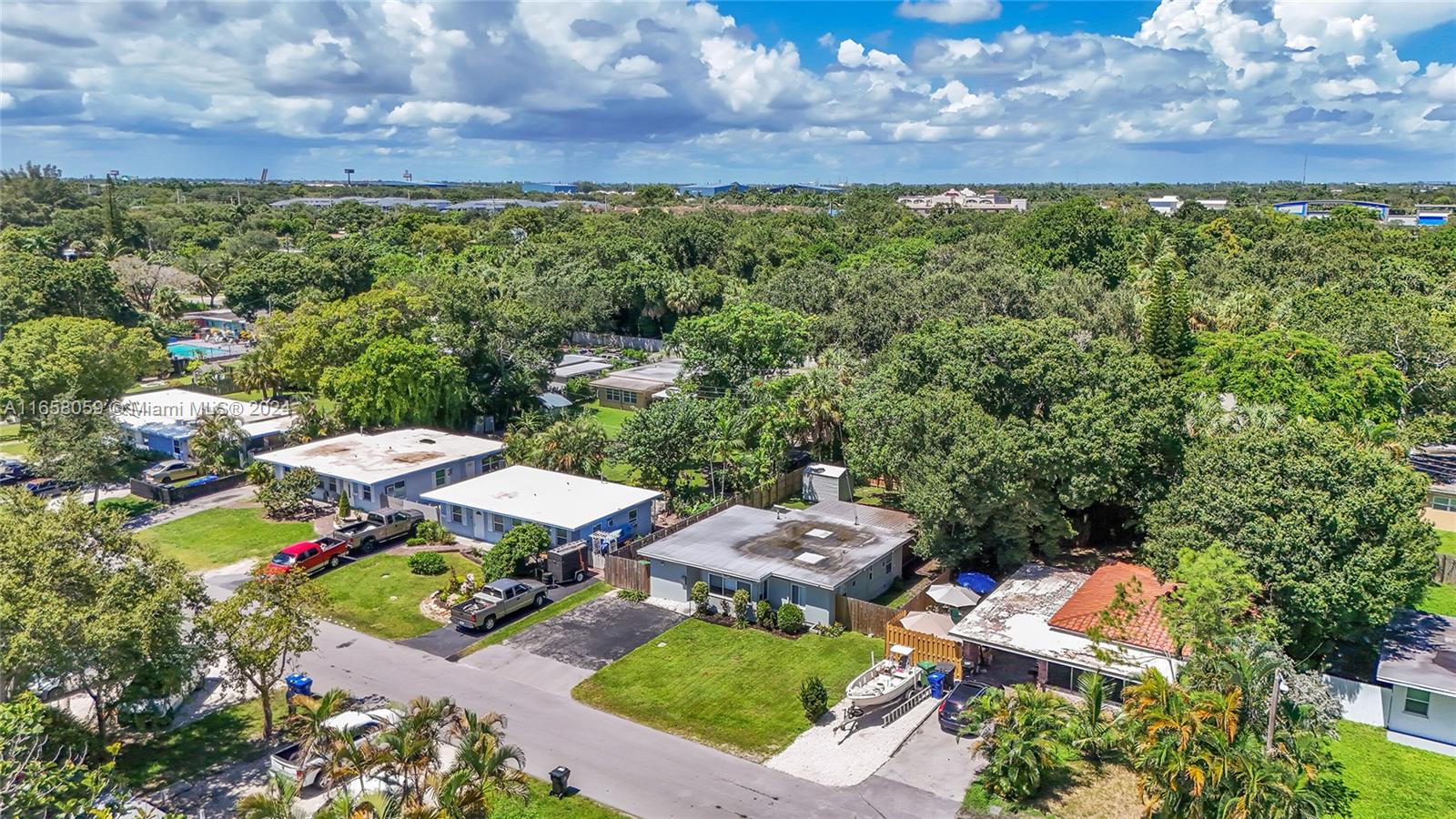 OAK GROVE - Residential