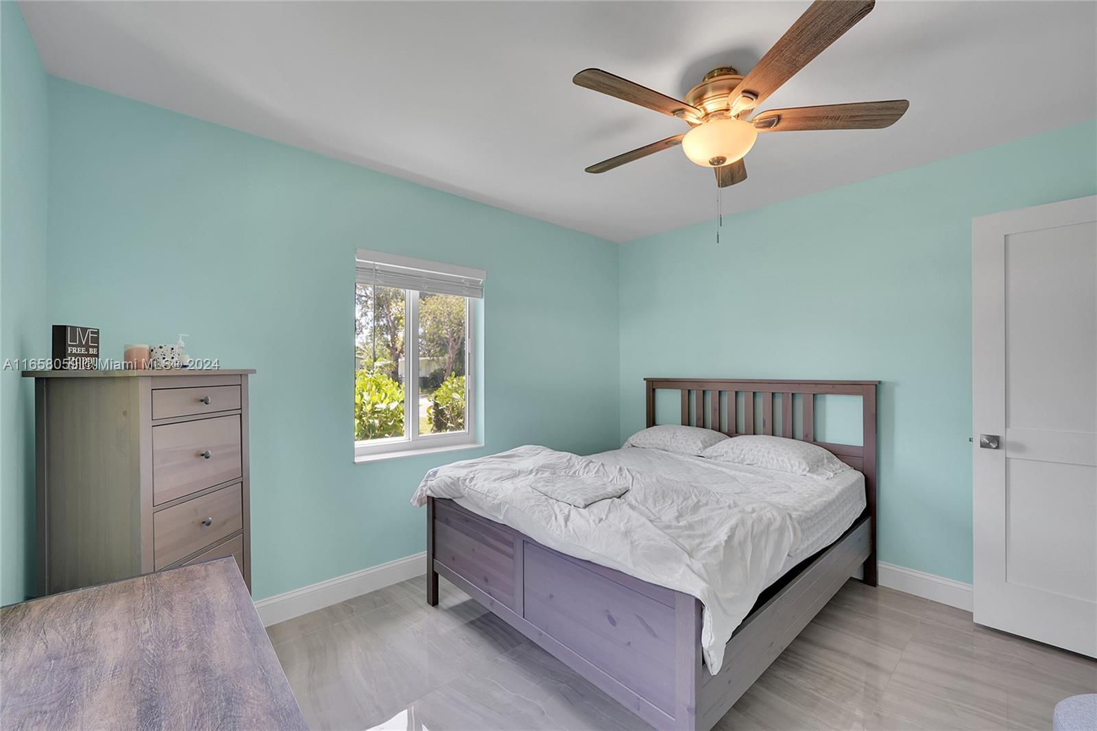 OAK GROVE - Residential