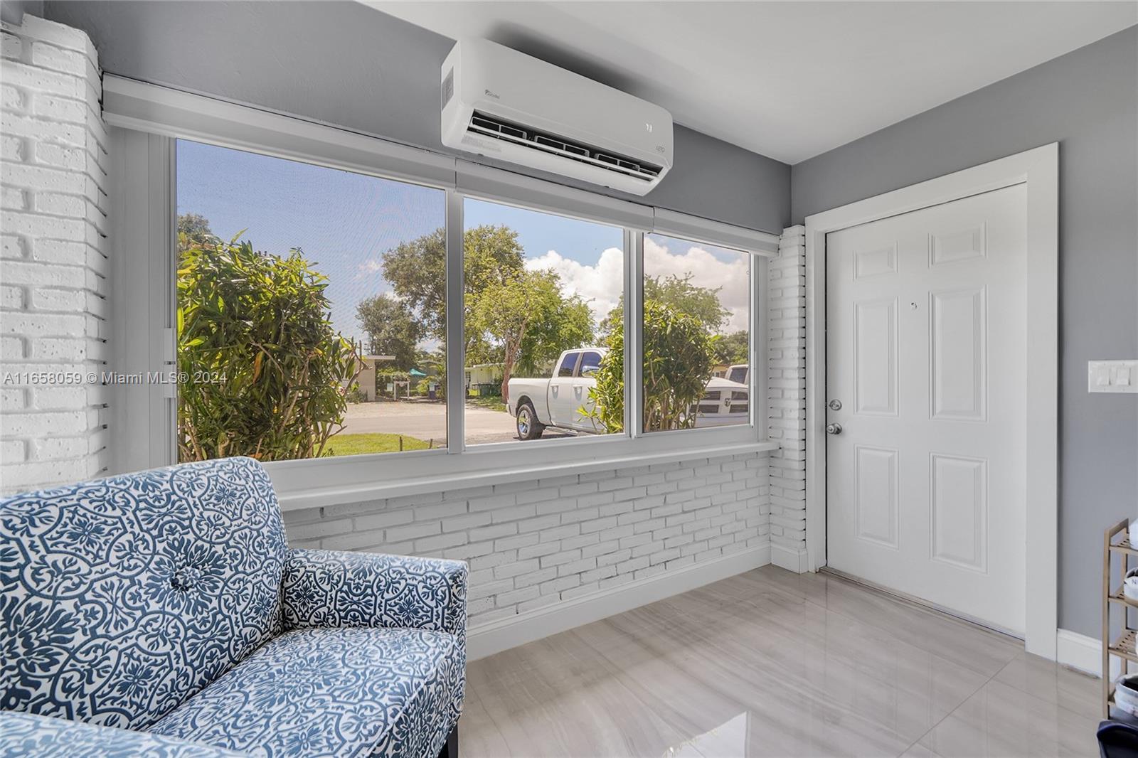 OAK GROVE - Residential